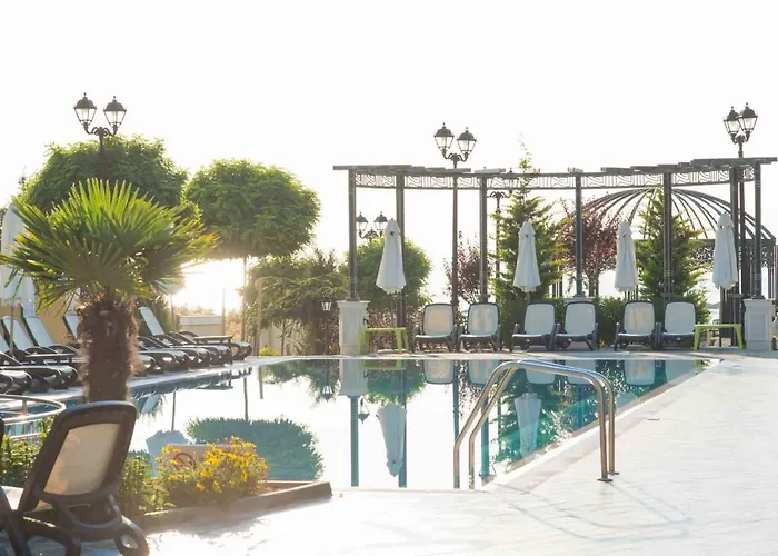 Marina White Sands 오브조르